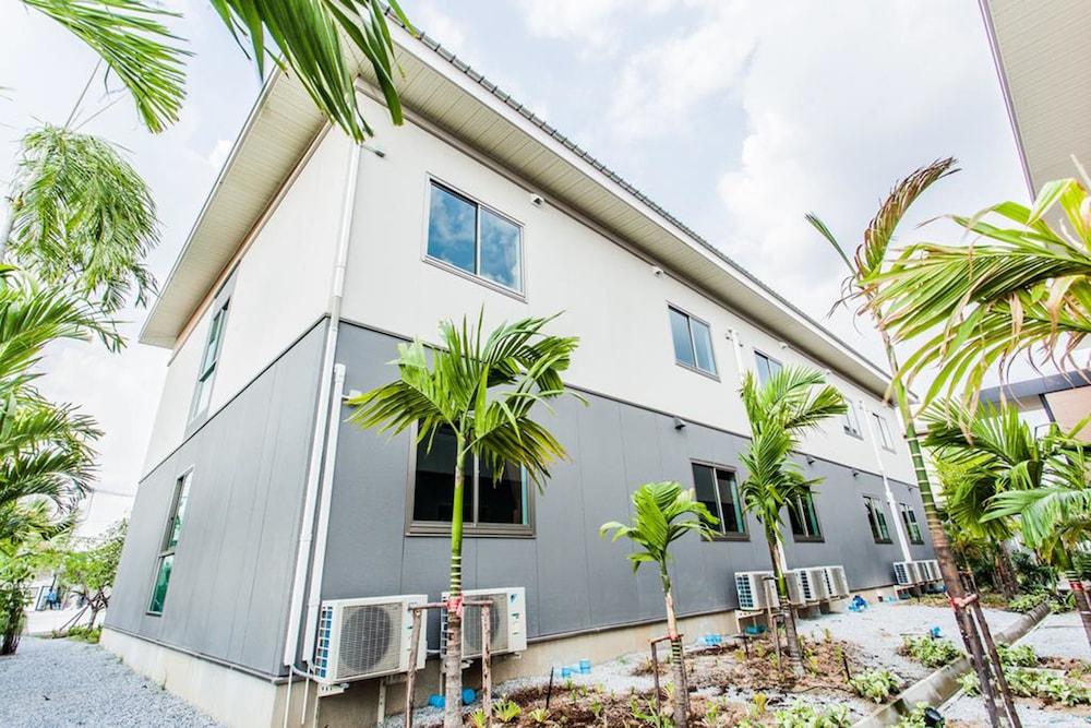 Morino Hotel Si Racha Luaran gambar