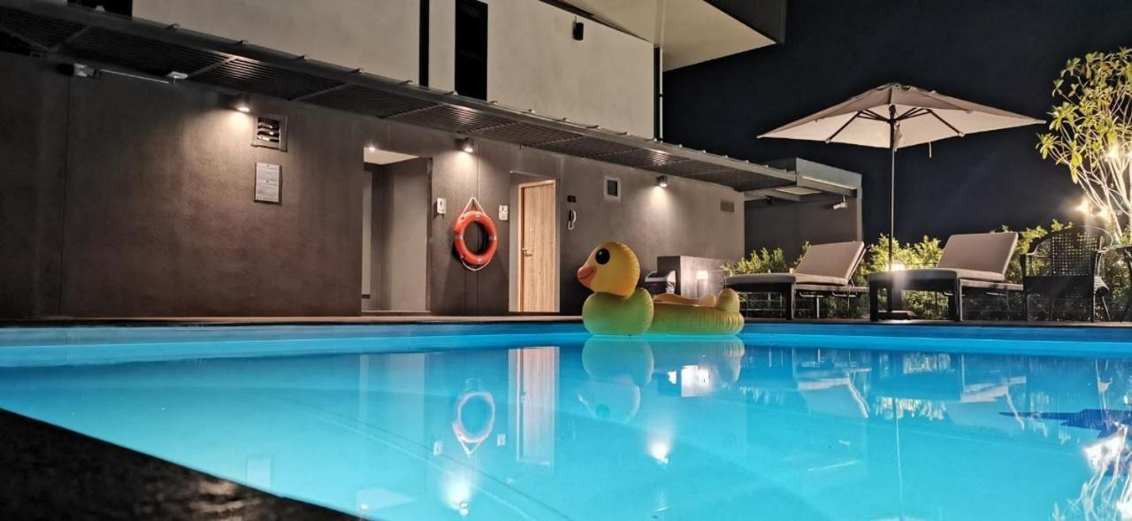 Morino Hotel Si Racha Luaran gambar